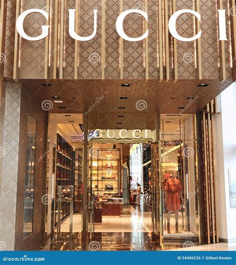 gucci marketplace